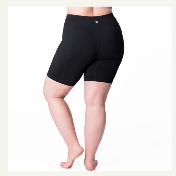 Curvy Athleisure - Curve Basix Biker Shorts - Picture 2 of 5